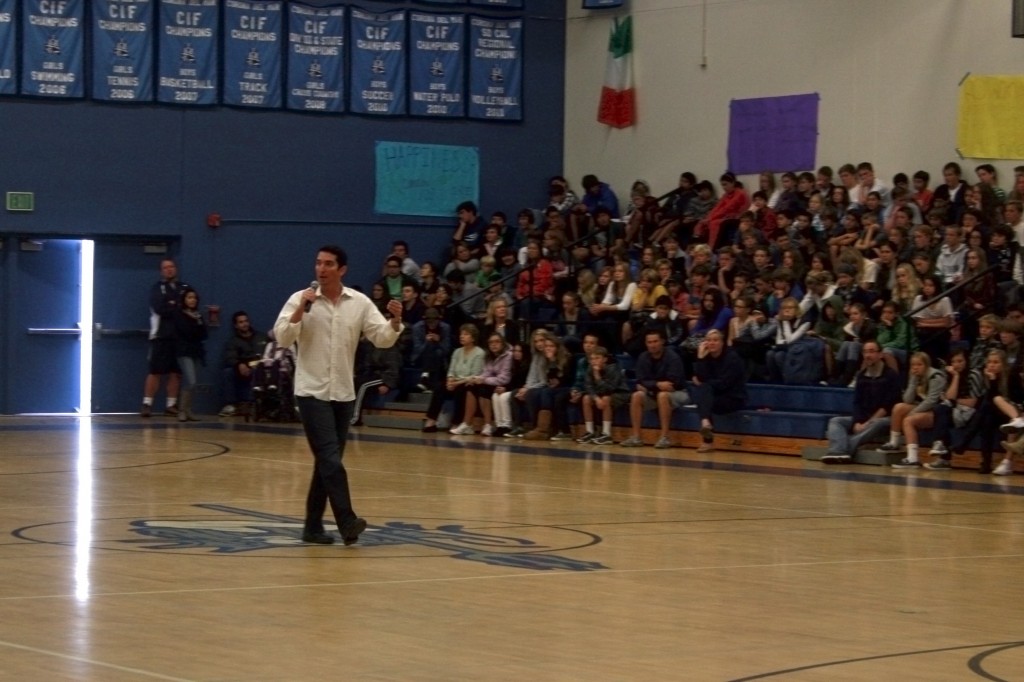 Students unite against bullying - newport beach news
