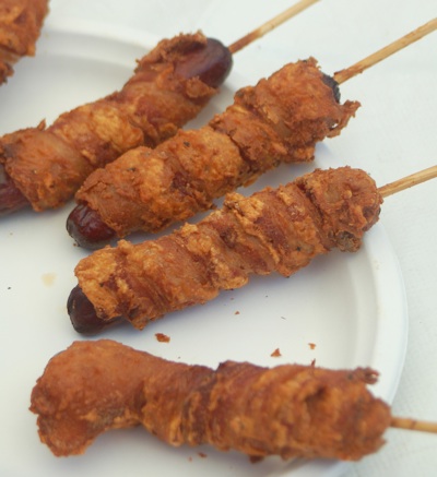 col-trela-bacondogs-web