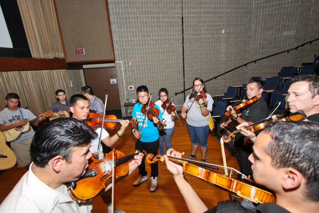 mariachi3