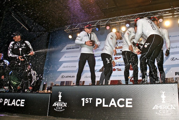 cup-podium-web