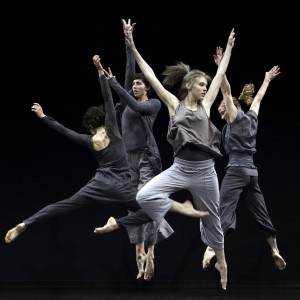 Doug Varone and Dancers