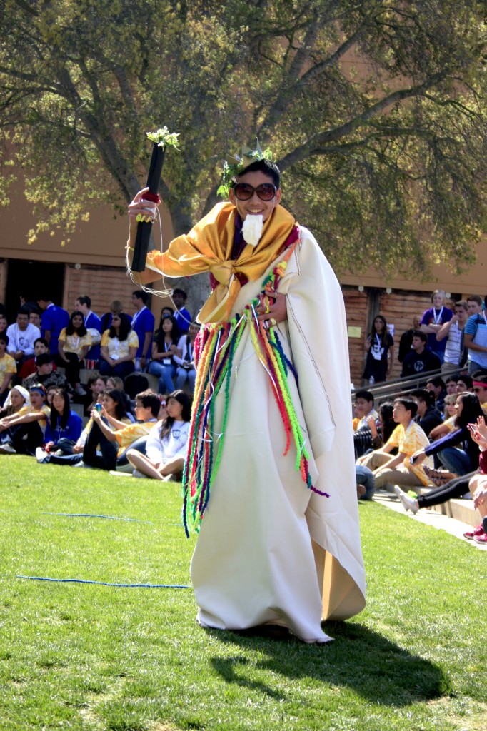 Evan Cui, 15, a ninth grader at Woodbridge High School in Irvine, makes his round as Caesar during the Project Runway: Ides Edition event during lunch at the convention.