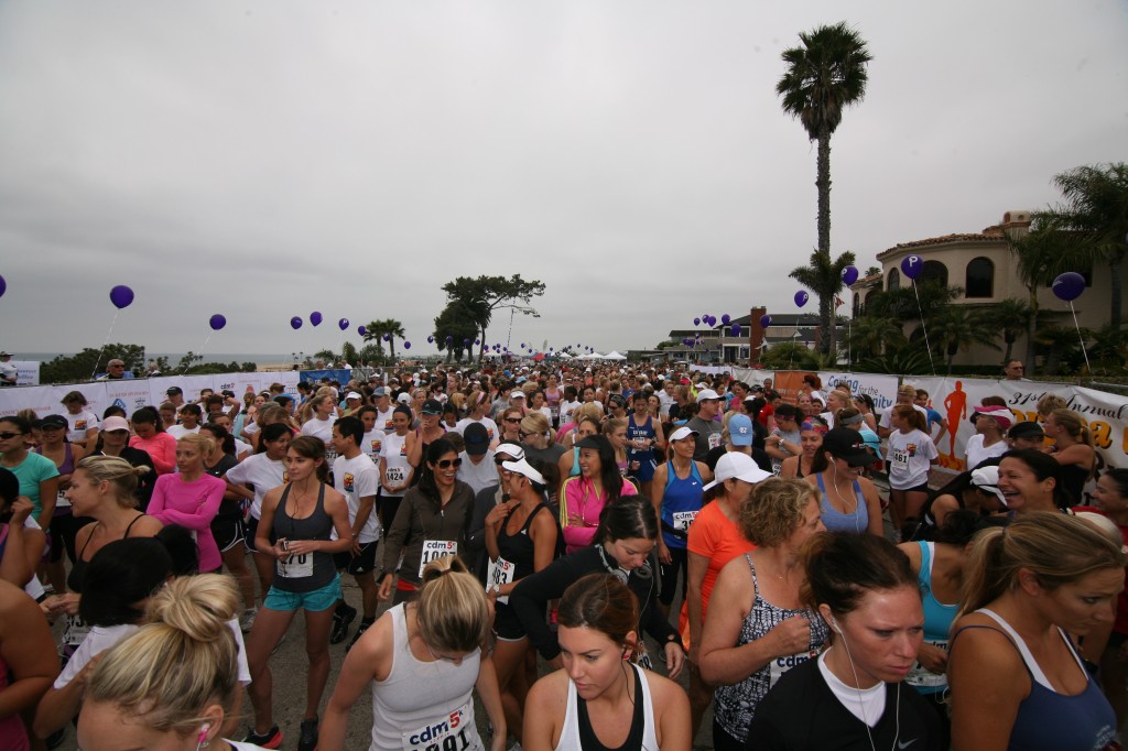 The start of the women's 5K last year. — Photo by Jim Collins