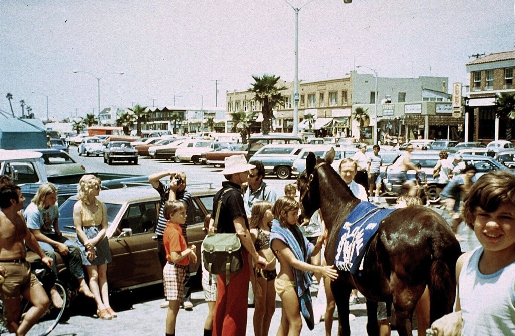 Dave Kunst and his fourth and final donkey, Willie Makeit IV, attract some attention from the public in Newport Beach in 1974 as Kunst starts the last leg of his walk around the world trip back to Waseca, Minn. — All photos courtesy Dave Kunst