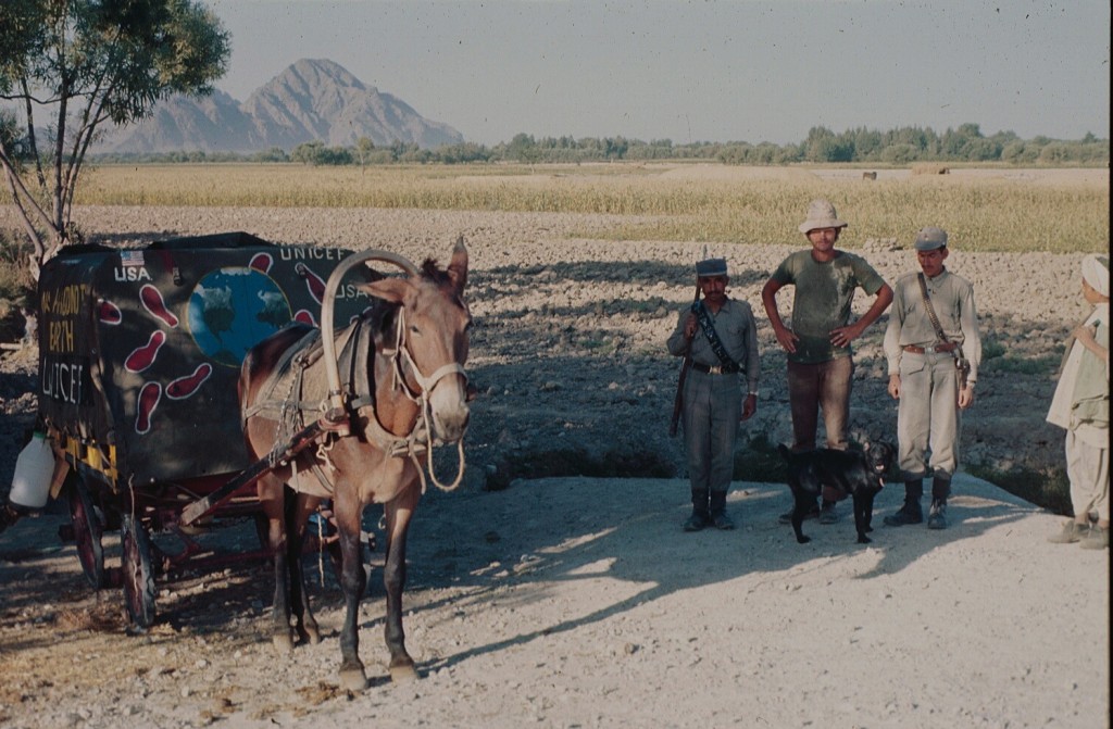 John Kunst with some Afghanistan soldiers.