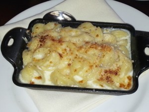 Mac and cheese at Pinot Provence