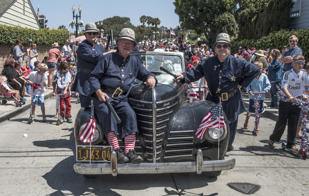 Balboa Island Parade-120