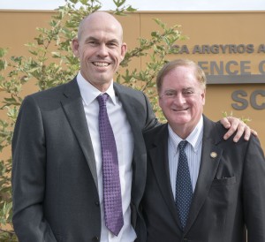 Sage Hill School President Gordon McNeill (left) and city councilman Keith Curry. — Photo by Charles Weinberg ©