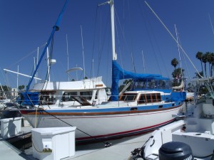 Columbia 45 Motor Sailor 005