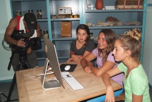 Ellah Hess, Chloe Hyde, and Taylor Magee Photo by Richard Simon