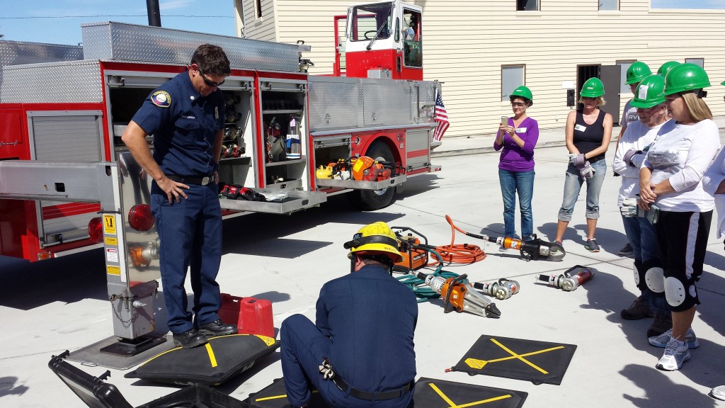 During a CERT class, NBFD Fire Captain Brian McDonough demonstrates an inflatable lifting pads, which help lift heavy objects combined with the cribbing technique. — Photo by Sara Hall ©