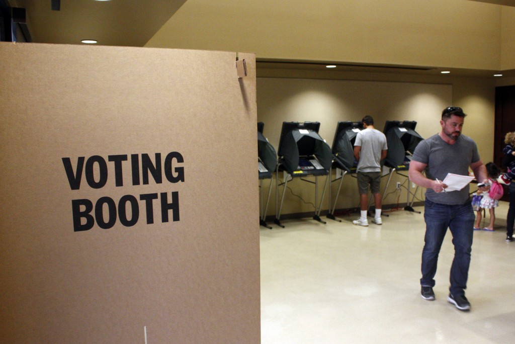 Newport Beach voters hit the polls Tuesday to cast their choices for city council members, Measure Y and more. — Photo by Christopher Trela ©