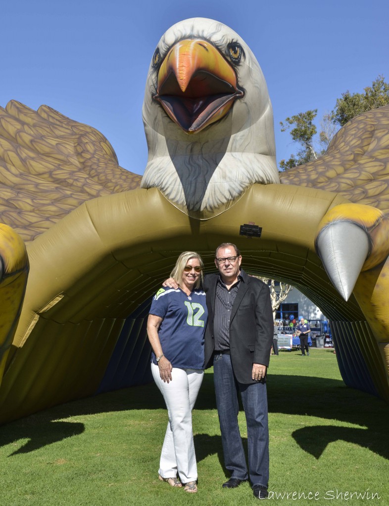 Hosts Julie and Gary Crisp