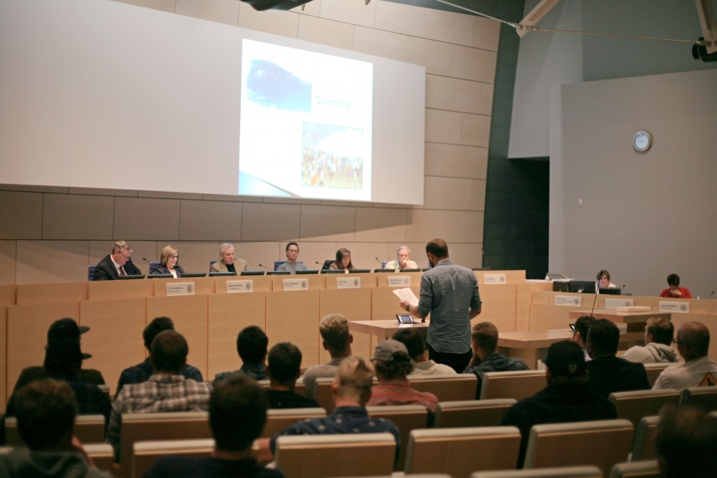 A speaker addresses the commission about blackball on Tuesday. — Photo by Sara Hall ©