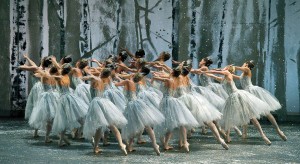 The-Snowflakes-from-The-Nutcracker-Photo-by-Gene-Schiavone
