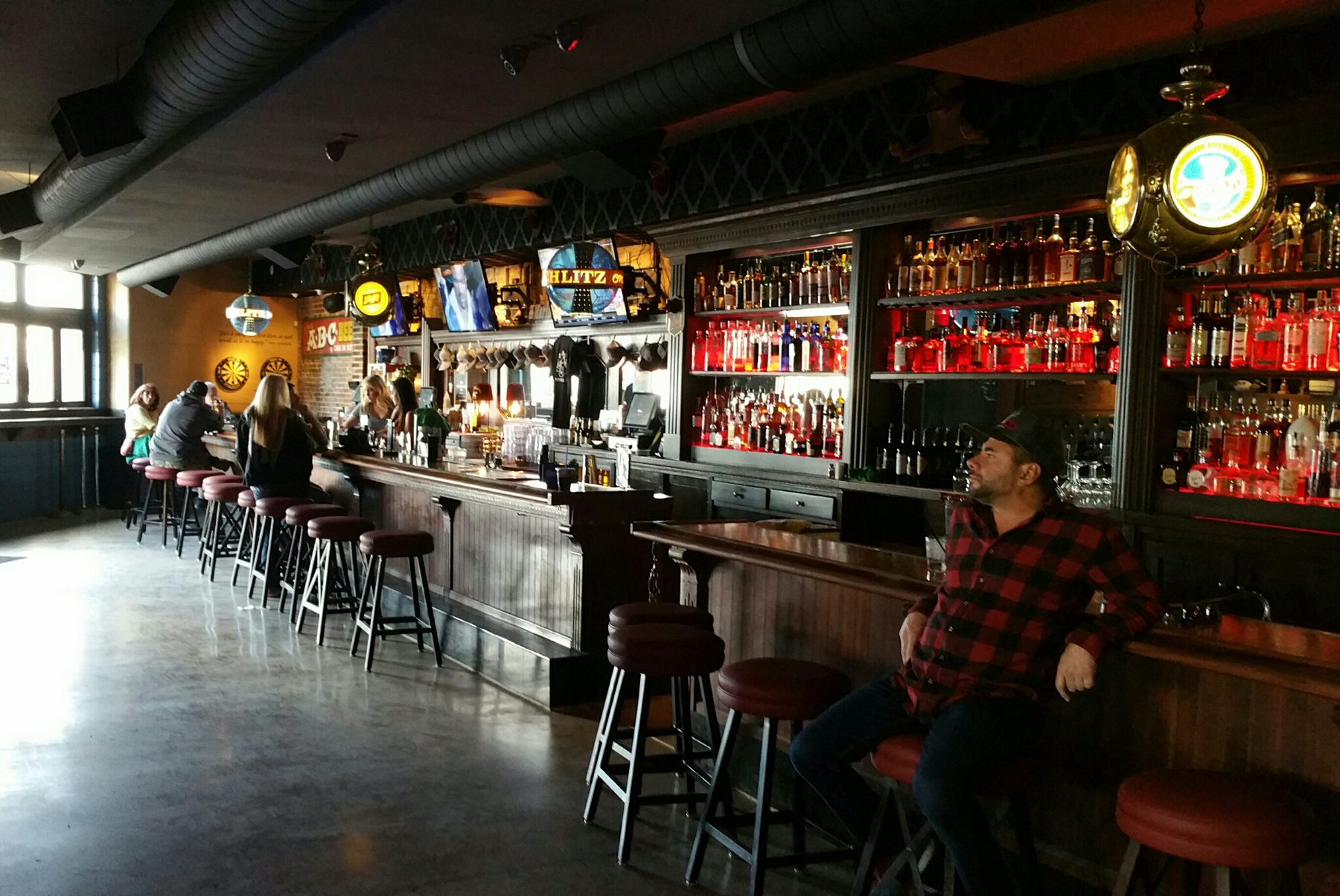Local Focus Historic Newport Beach Tavern Reopens as Stag Bar