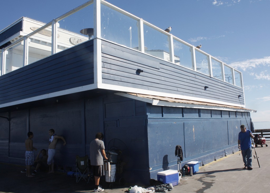 Abandoned building on Newport Pier — Newport Indy file photo ©