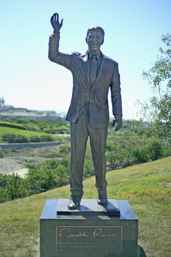 Ronald Reagan statue