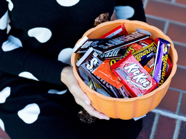 Local Dentist Offering Cash for Candy Newport Beach News