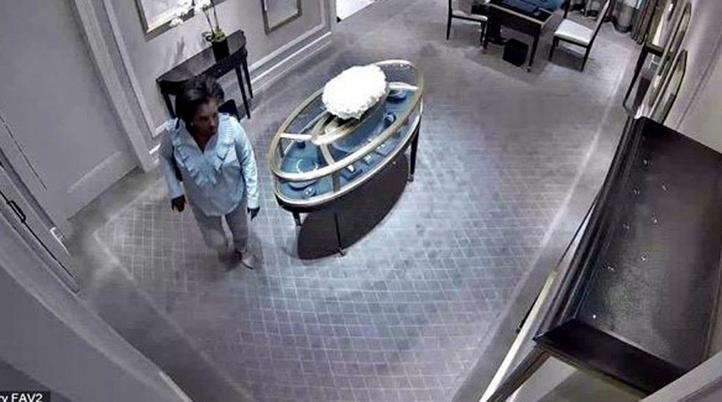 2M Jewelry Robbery Suspect Pleads Not Guilty Newport Beach News