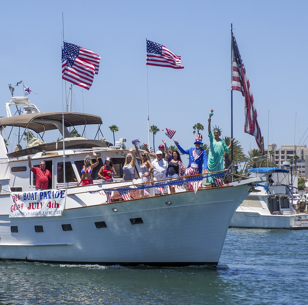 southern yacht club boat parade