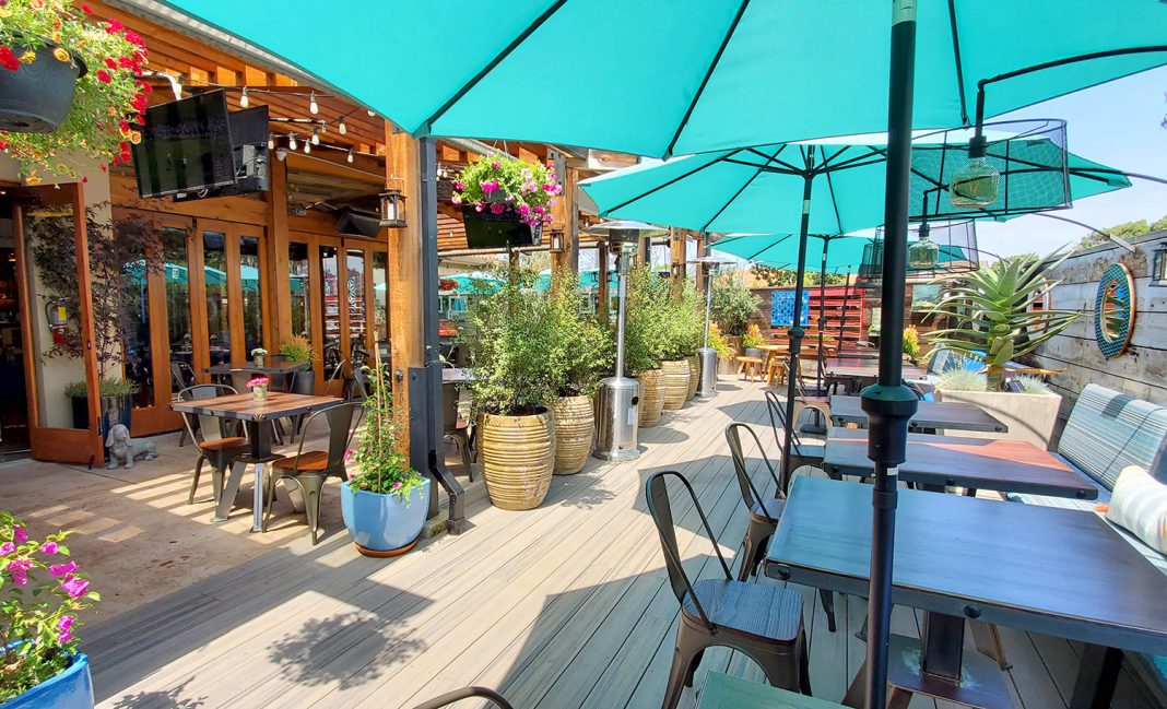 Mutt’s Serves Americana Cuisine in Eastbluff Eatery Newport Beach News