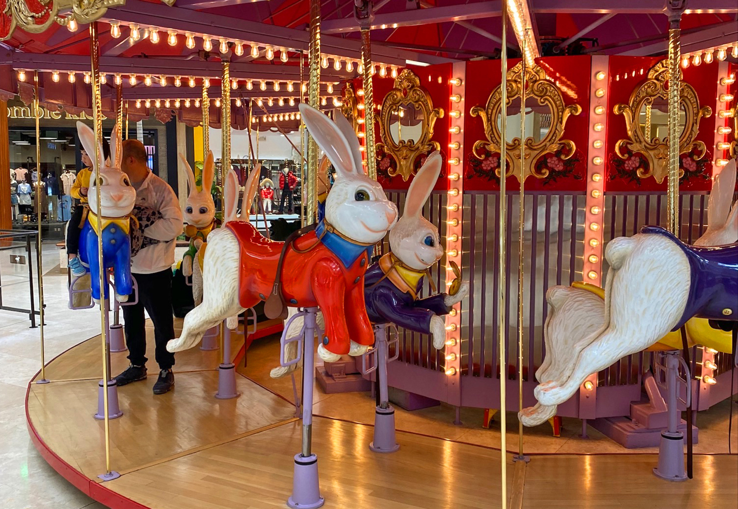 South Coast Plaza's Carousels Through the Years – South Coast Plaza