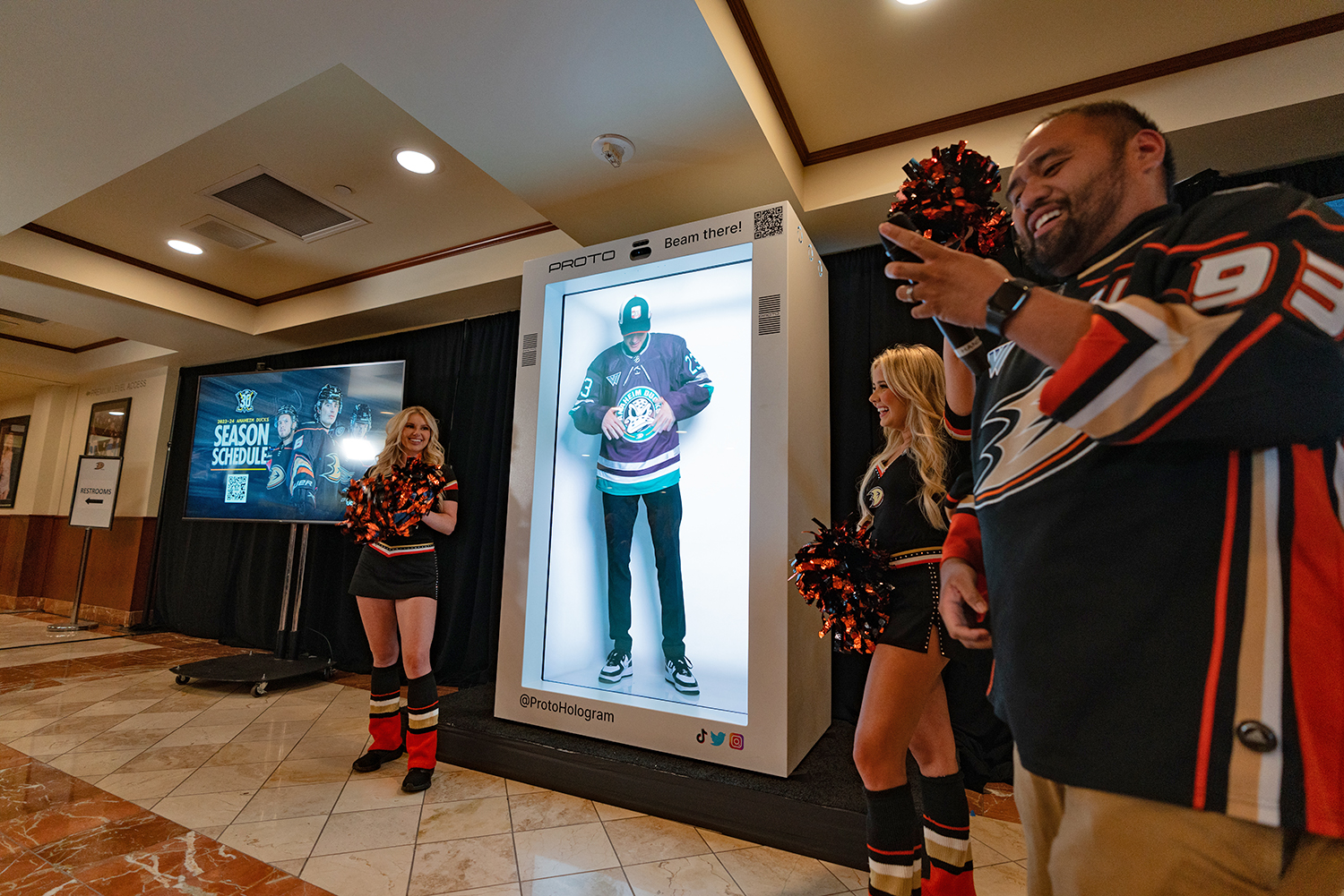 Anaheim Ducks] 30th anniversary season jersey for tonight : r/hockey