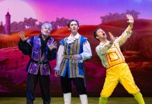 A Snow White Christmas’ Returns to Laguna Playhouse with Holiday Fun for All Ages